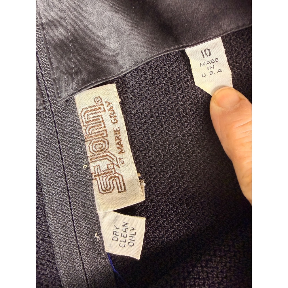 Vintage St John By Marie Gray Knit Sheer Sleeve Black Sheath Dress Size 10 - Picture 4 of 8